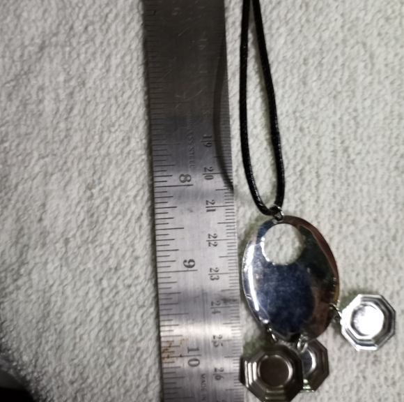 Silvertone dangle charms necklace black cord - Picture 2 of 5